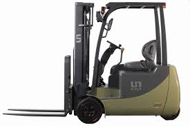 New UN FBT13-AZ1 | 2500 Lbs.<br />3-Wheel Sit-Down Electric | 130 Lift