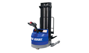 Straddle Stacker Electric (Walkie) 8'